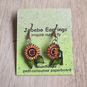 NWT Sunflower Dangle Earrings